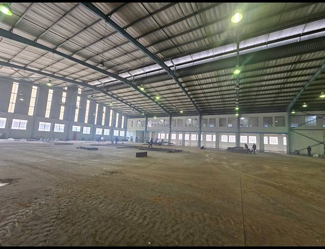 5,500M² WAREHOUSE TO LET IN ISANDO